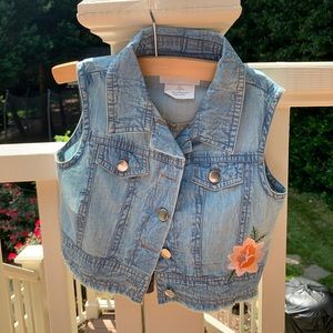 Kids denim vest size 6